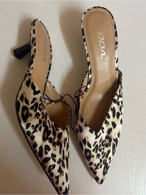 New Soda Leopard Print Pointed Toe Slingback Mules kitten heels w 7.5